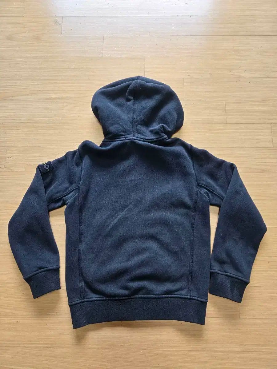 STONE ISLAND ストーンアイランド キッズ フード付き ジップアップパーカー 黒 8Y