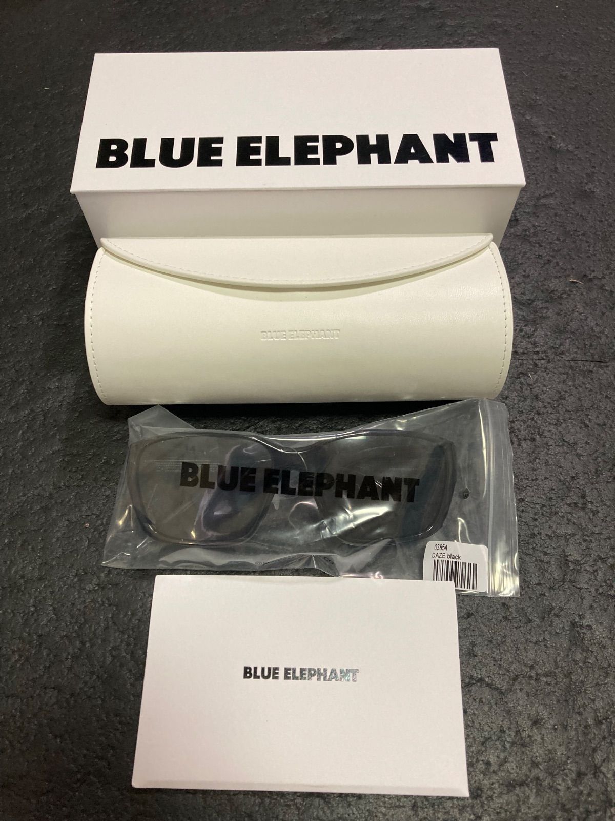 新品】【韓国現地購入】【正規品】BLUE ELEPHANT ブルーエレファント  