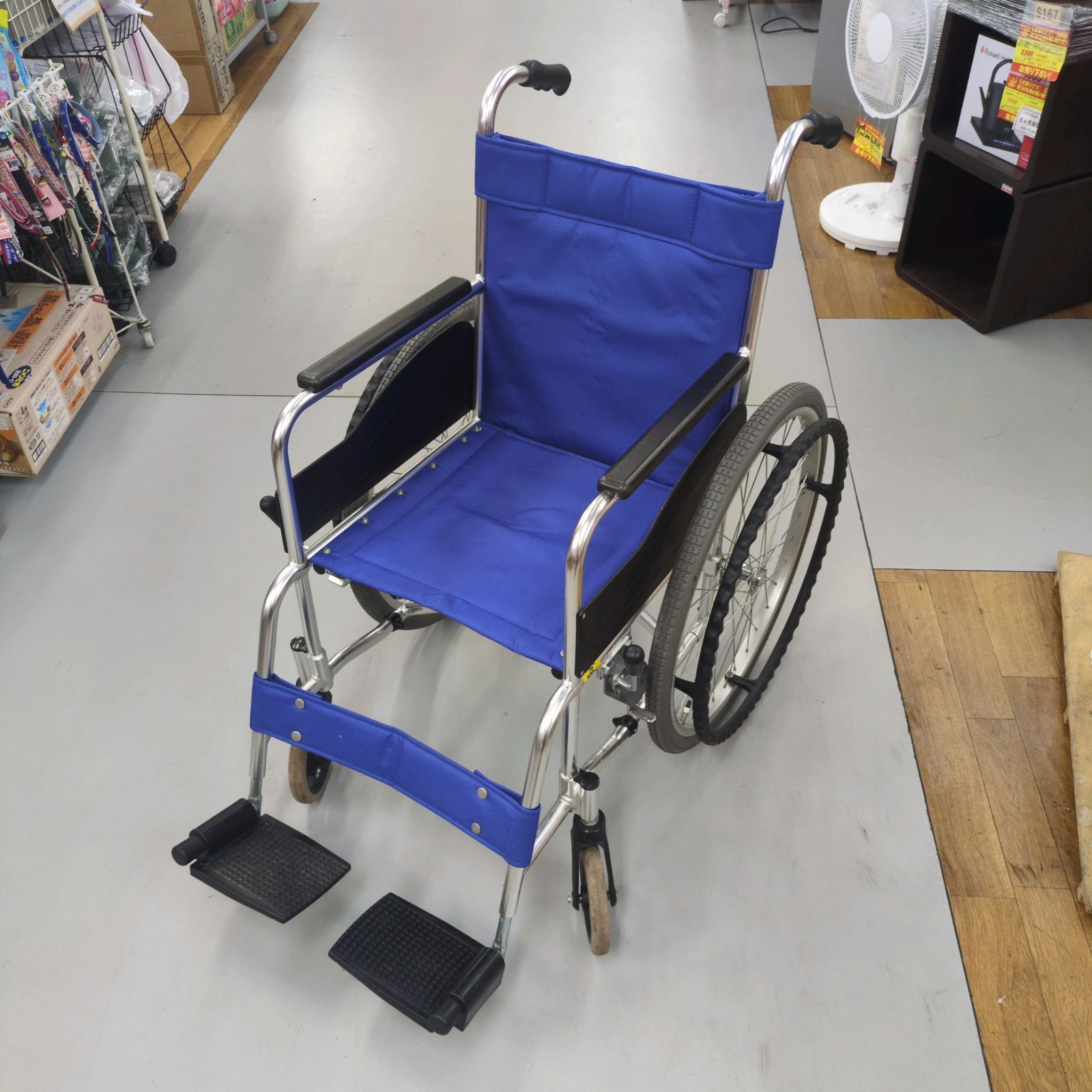 J582 多少使用感有り 自走式 車いす MATSUNAGA AR-101