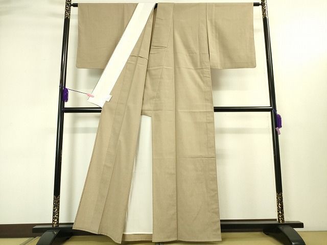 平和屋本店■極上　六代　樋口隆司　紬　単衣　小千谷織物　縮屋　紬ちりめん　うす茶　証紙付き　逸品　DZAA1924kh4 平和屋本店□極上 六代 樋口隆司 紬 単衣 小千谷織物 縮屋 紬ちりめん