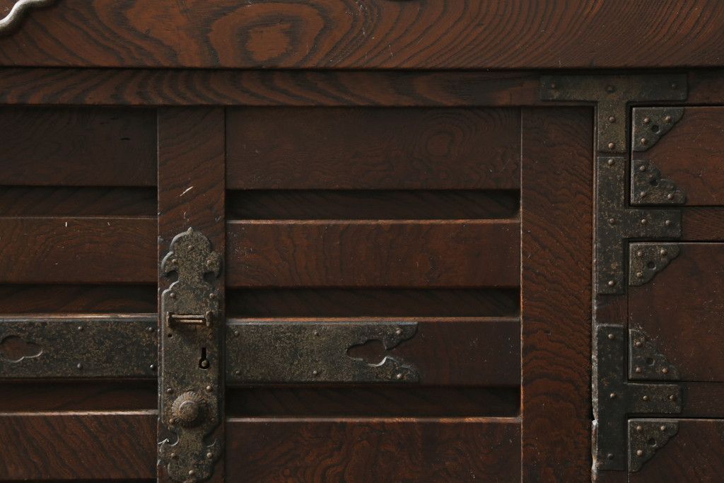 週末セール】【わけあり商品】ジャンク品 桐たんす、衣裳箱 10段