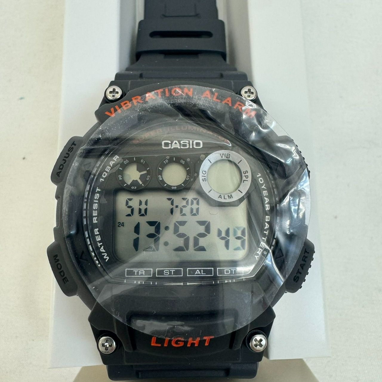 CASIO 腕時計 ウォーターレジスタント ブラック/オレンジ