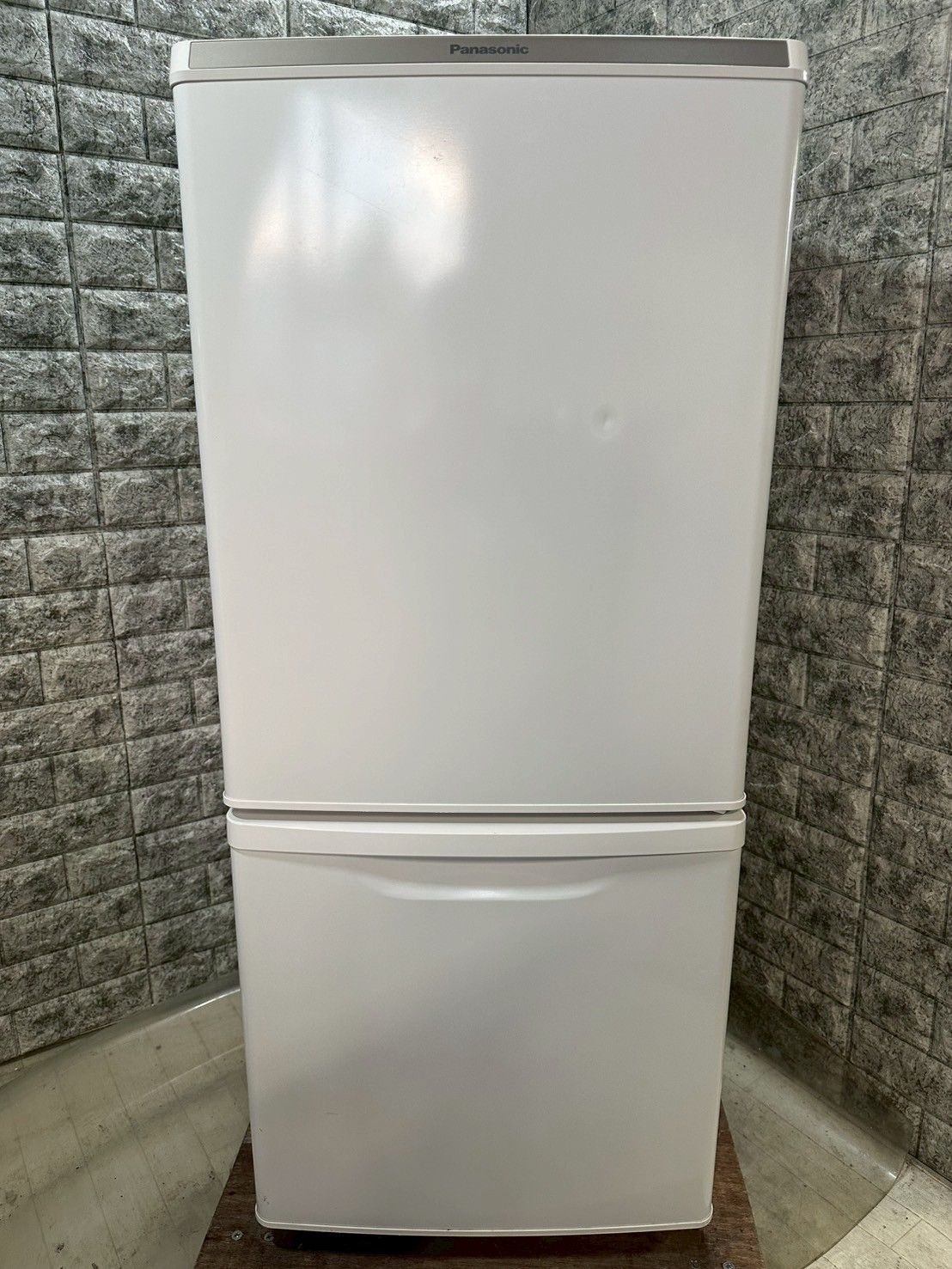 大阪送料無料☆3か月保障付き☆冷蔵庫☆パナソニック☆2ドア☆2021年