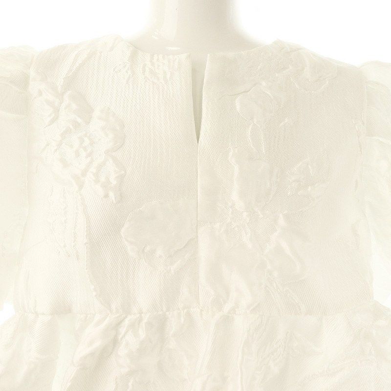 エーシーケーエー Acka. フラワーデザイントップスプルオーバー