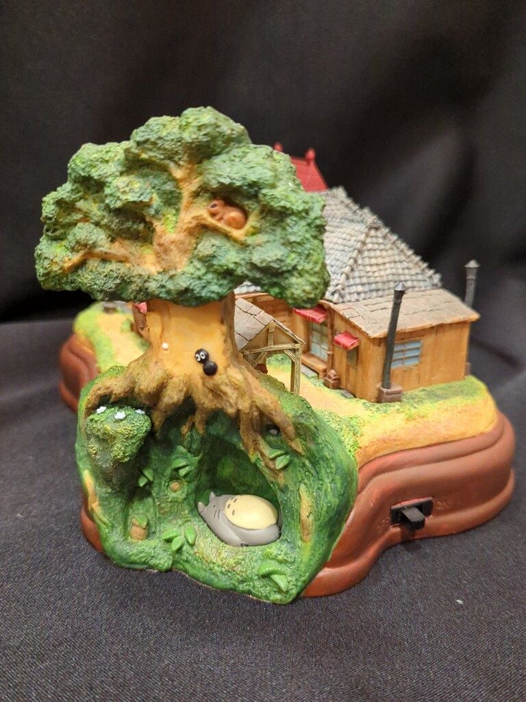 となりのトトロ 草壁家 ライトアップ ジオラマ さつきとめいの家