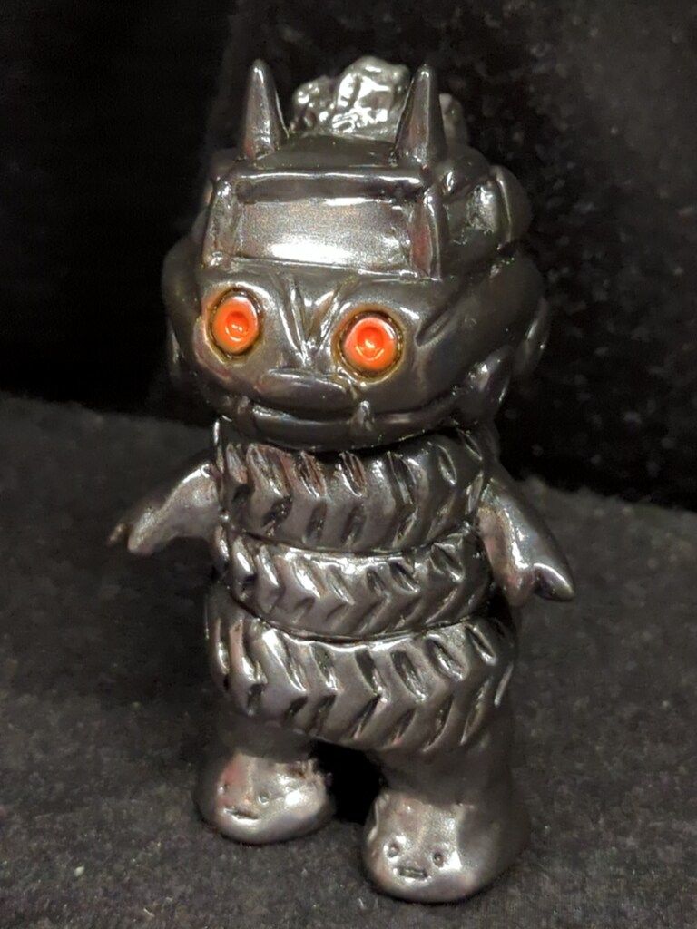 MONSTOCK!! 一二三TOY パチ怪獣 スモゴン風 黒成型/銀