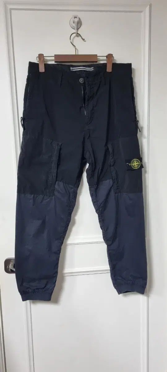 32 ストアエディション STONE ISLAND ストーンアイランド モスリン ジップアップ ジョガーパンツ