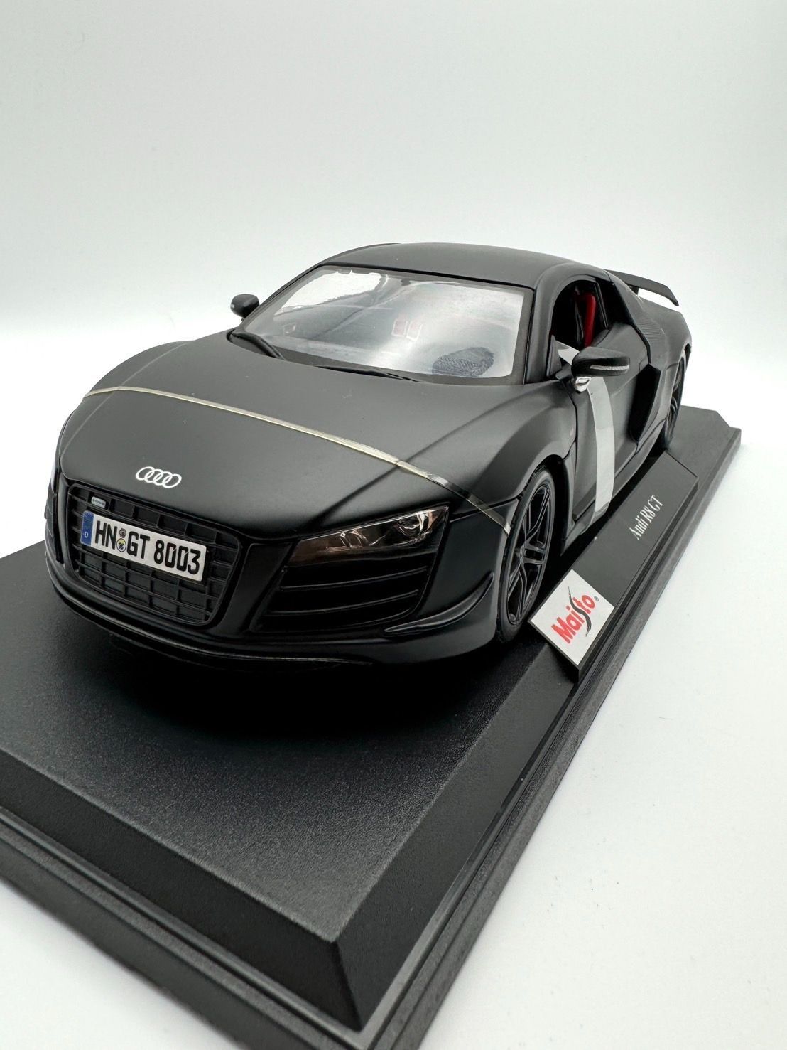 マイスト　Maisto Audi R8 GT 1/18 アウディ Amazon | マイスト 1/18 アウディ R8 GT Maisto 1/18 Audi R8 GT