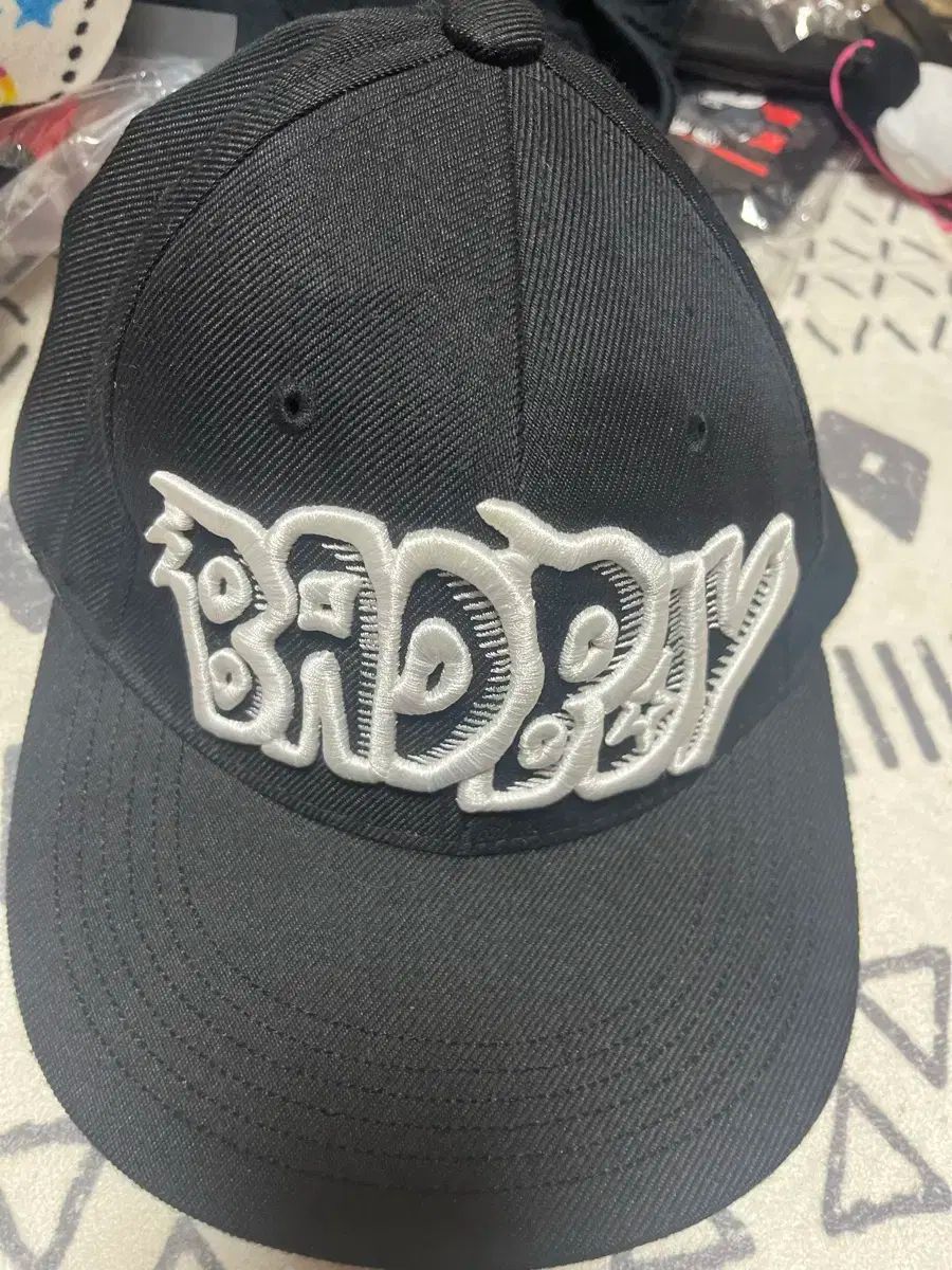 BIGBANG(ビッグバン) bad boy ベッドボーイ 帽子 ハット キャップ 人気 単純開封 [MOMYXCJQ] ウール ボウラーハット レディース 秋冬 フラット シルクハット レトロ ジャズハット