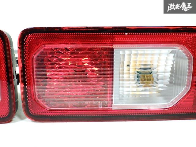 スズキ 純正 JC74W ジムニー ノマド テールランプ テール 左右セット ☆新車外し☆ スズキ 純正 JC74W ジムニー ノマド NOMADE テール