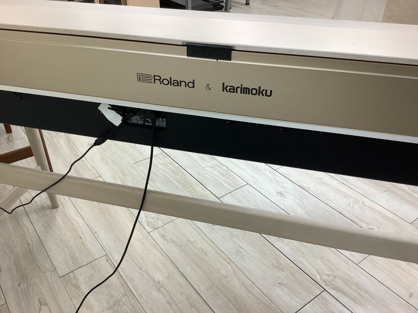 ★70986【電子ピアノ】キヨラ　ROLAND　KF10KS　15年製 ☆70986【電子ピアノ】キヨラ ROLAND KF10KS 15年製 - メルカリ