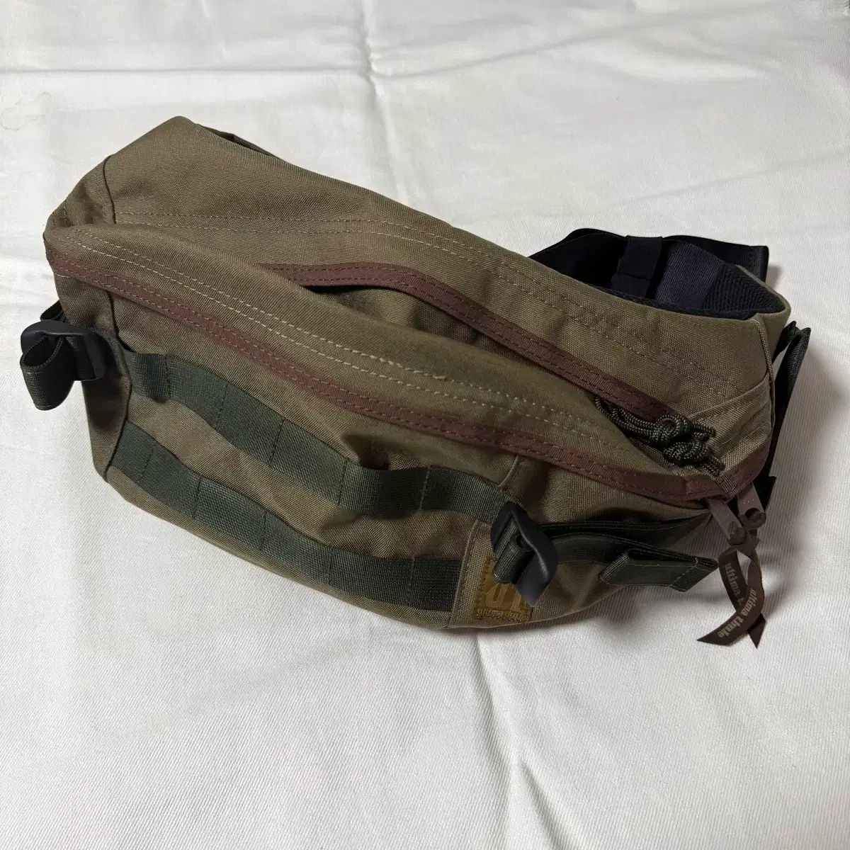 OS WHEELERS ウルティマTHULE ハーフドーム ファーニーパック カーキ