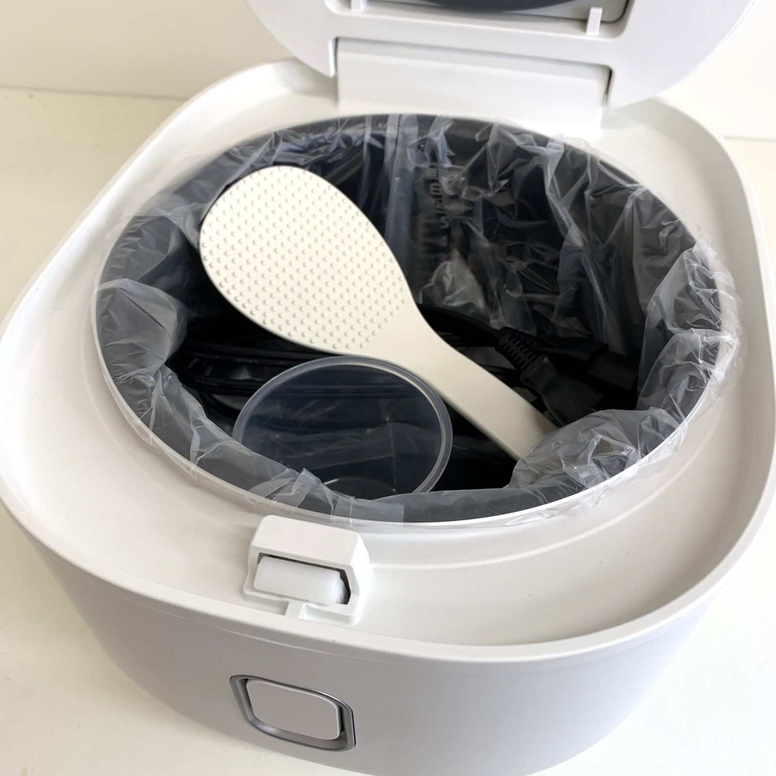 未使用品】YAMAZEN 山善 マイコン炊飯ジャー YJP-DM102 ホワイト