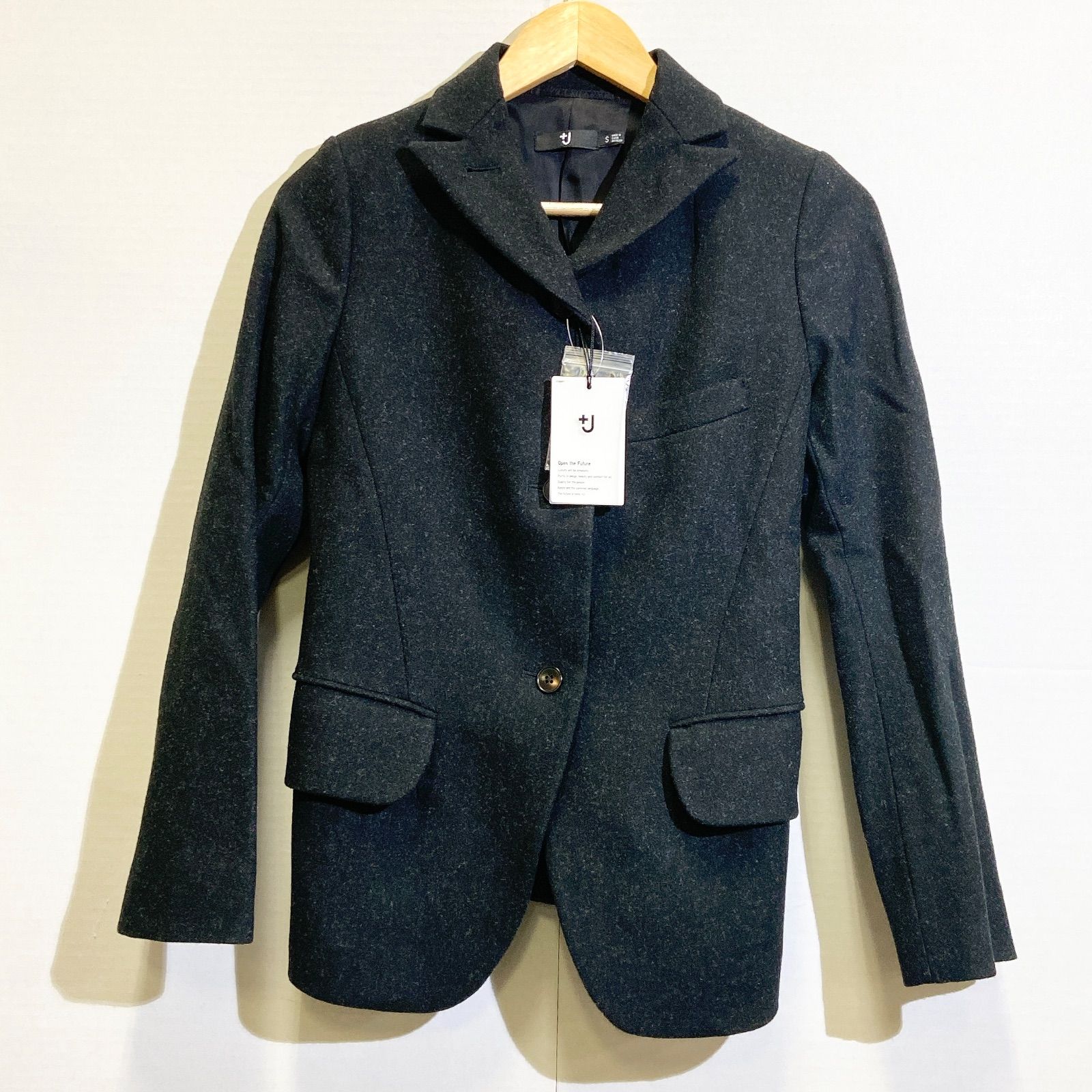 タグ付き美品】UNIQLO ＋J ユニクロ ウールラウンドヘムジャケット 