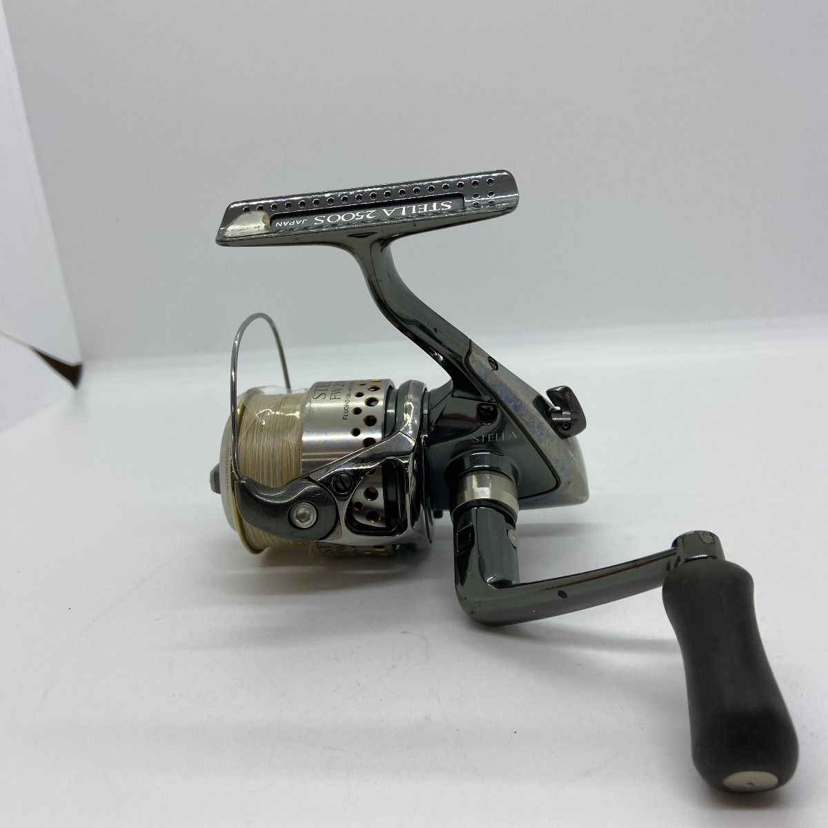 ΨΨSHIMANO シマノ スピニングリール 01ステラ FW 2500S 本体のみ