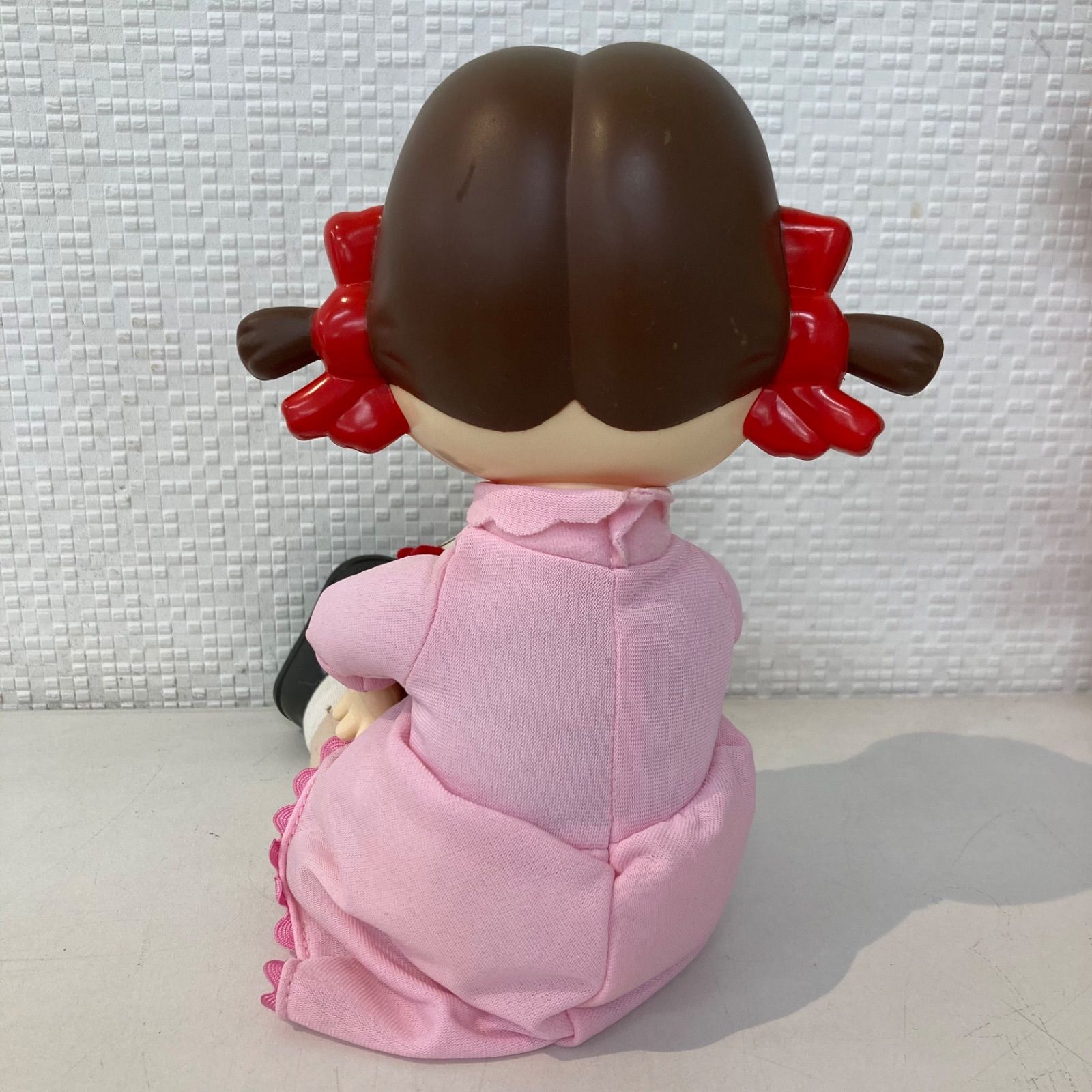 ペコちゃん人形とキーホルダー6体セット