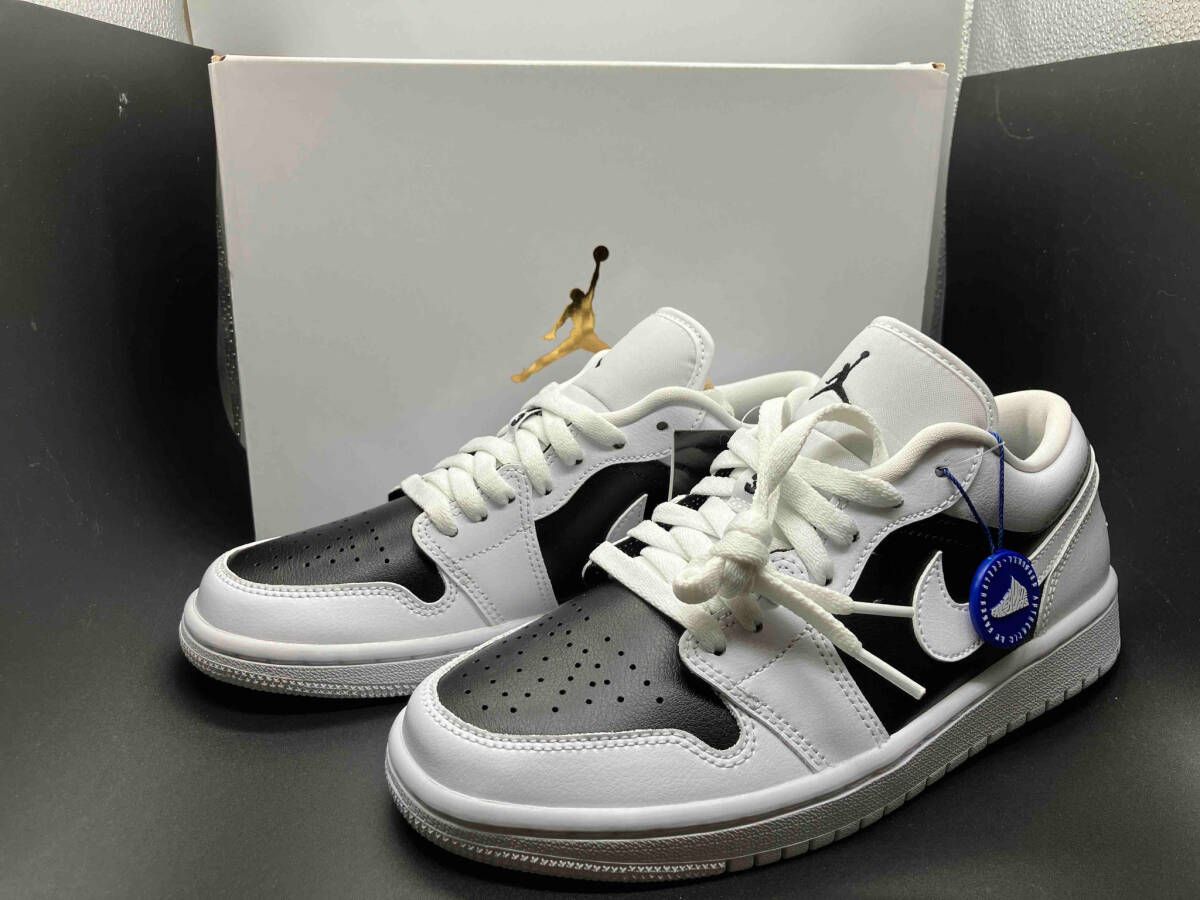 美品 NIKE WMNS AIR JORDAN 1 LOW PANDA DC0774 100 ナイキ 美品 NIKE WMNS AIR JORDAN 1 LOW PANDA DC0774 100 ナイキ