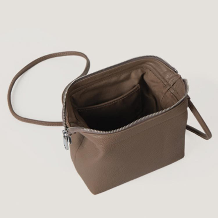 ショルダーバッグ レディ 未使用 ース 斜めがけ 大人 バッグ コンパクト 肩掛けバッグ 上品 韓国 小さい ミニ ミニバッグ 斜め掛け 大人 小さめ ミニショルダーバッグ puレザー シンプル おし