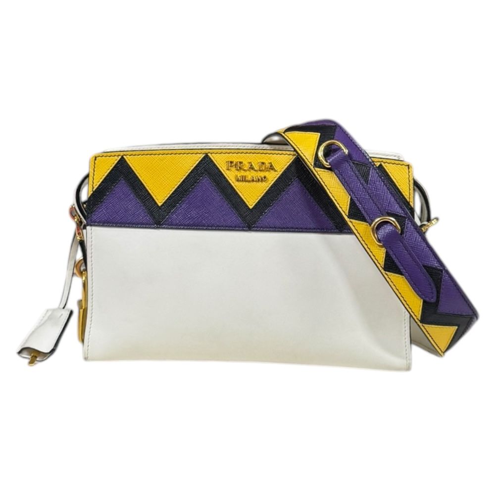 プラダ ショルダーバッグ レザー 1BH049 ホワイト レディース PRADA  中古 プラダ ショルダーバッグ レザー 1BH049 ホワイト レディース PRADA