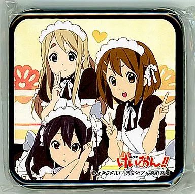 けいおん　ストラップ　メイド　平沢唯・琴吹紬・山中さわ・中野梓 けいおん ストラップ メイド 平沢唯・琴吹紬・山中さわ・中野梓
