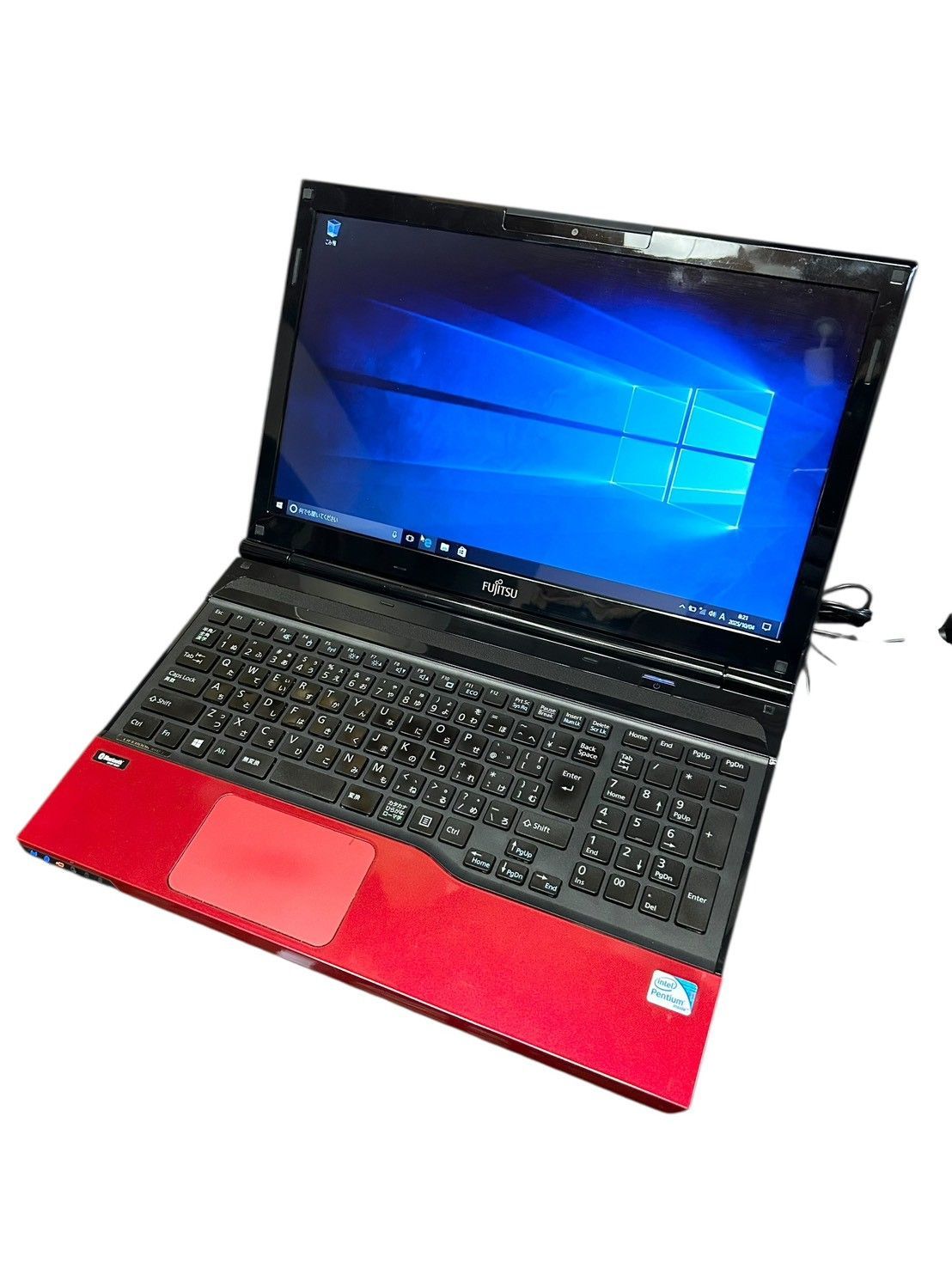 富士通 NT: 富士通 AH42&frasl;Y Celeron 3855U 1.60GH &frasl;メモリ：4GB