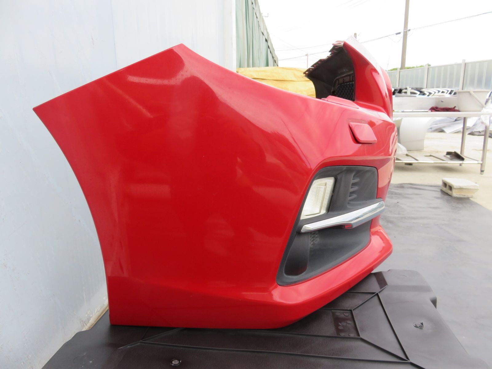 SFC2329 スバル VM4 VMG レヴォーグ 純正 フロントバンパー C7D MERCADOAVALIA_COM_BR