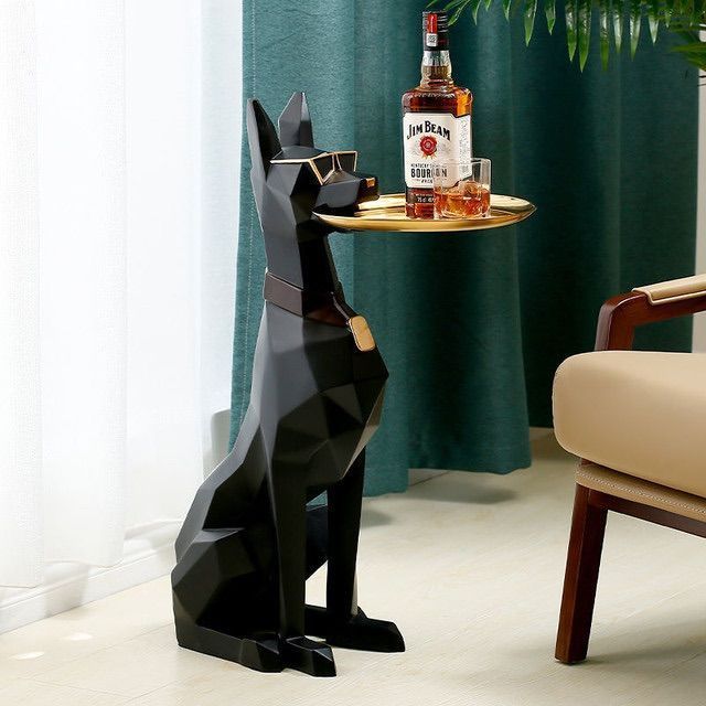 ドーベルマン サイドテーブル サングラスをつけた可愛い犬