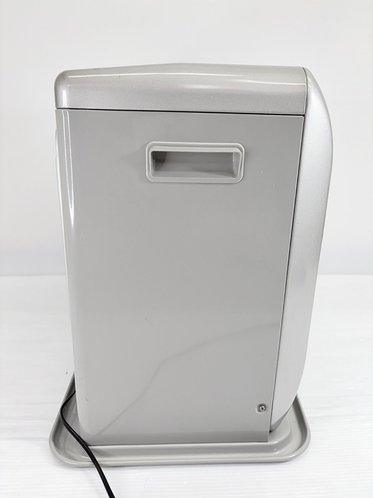 コロナ 石油ファンヒーター FH-E464BY - メルカリ