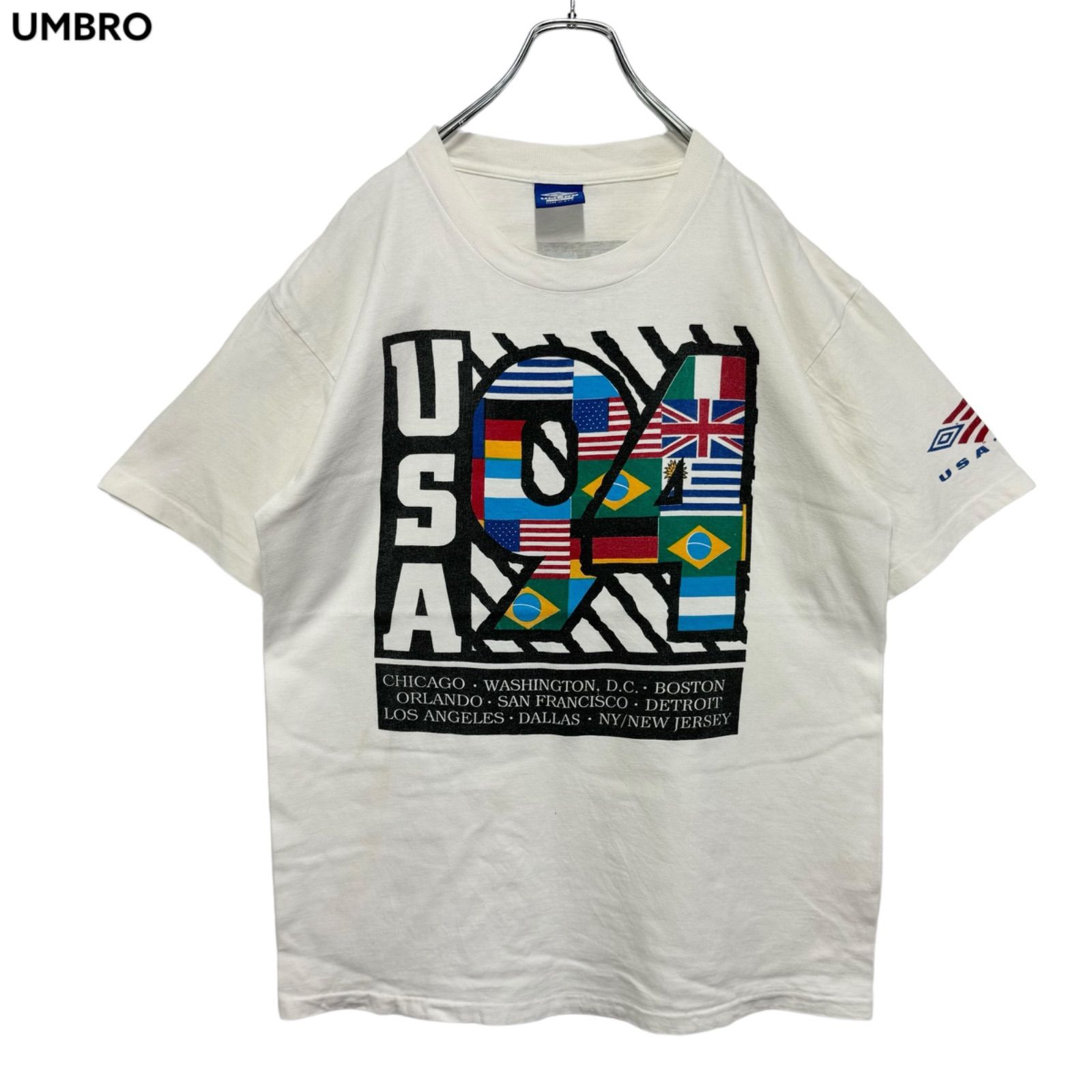 90s アンブロ　UMBRO Tシャツ　サッカーシャツ　ワンポイント　白　古着 UMBRO - 90s UMBRO アンブロ ロゴプリントTシャツ US古着