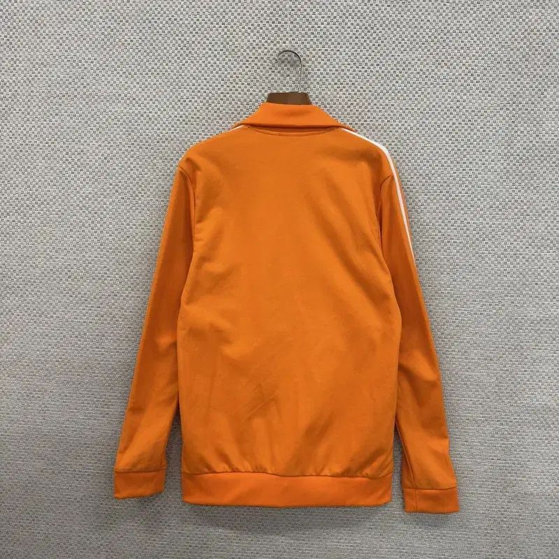 90 C02276