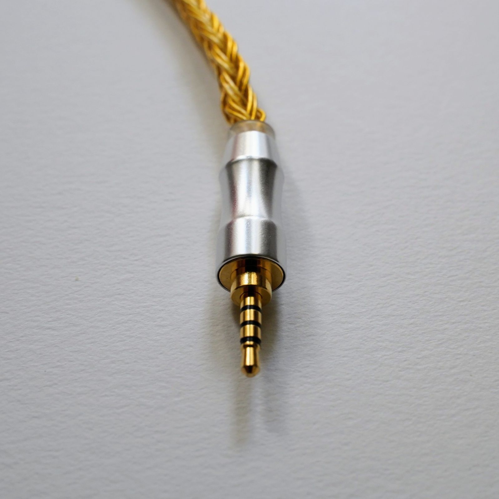 限定製作!最高仕様16芯 金メッキケーブル 膨張式mmcx⁄2.5mm バランス