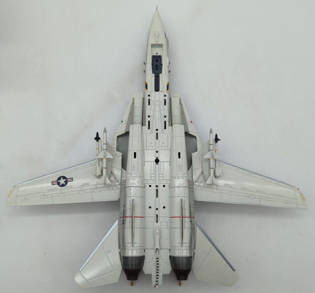 ホビーマスター 1/72Air Power F-14Aトムキャット アメリカ海軍 第84