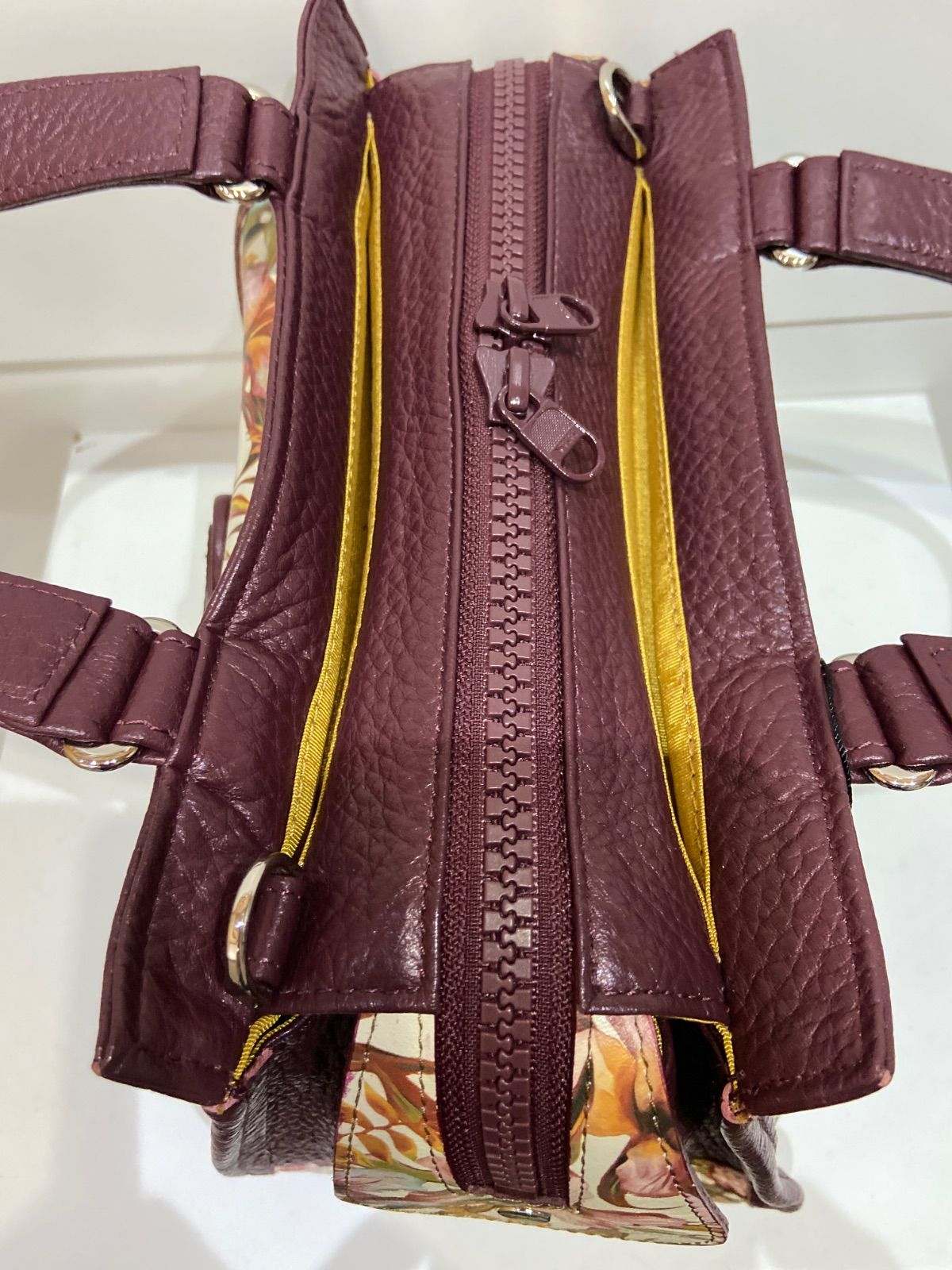 新品未使用 sacai 本革ショルダーバッグ モバイルポーチレザーバッグ 楽天市場】sacai サカイ ショルダーバッグ New Shopper Bag
