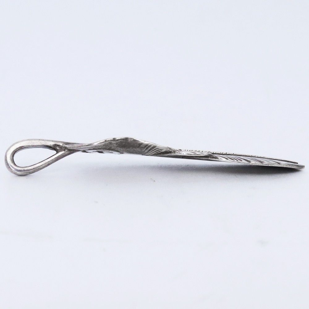 GORO'S SVフェザー 大 右向き シルバー - メルカリ