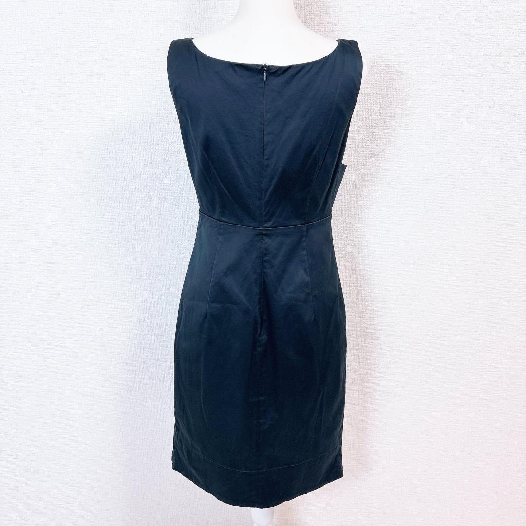 美品】レッド・ヴァレンティノ ノースリーブワンピース 44 無地