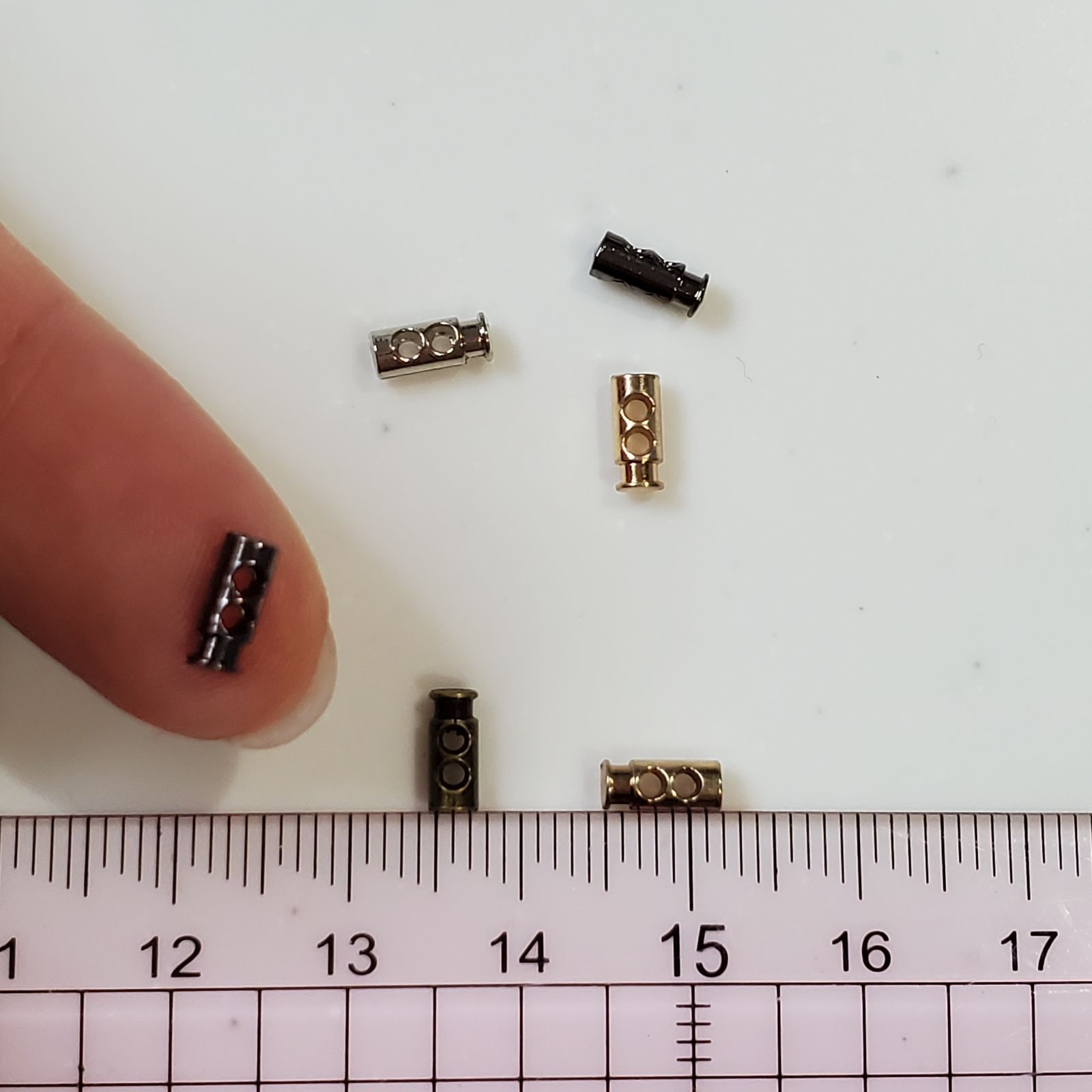 ミニコードストッパー 10個 3mm×7mm コードエンド ミニボタン - メルカリ