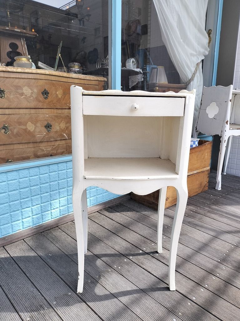 フランス アンティーク 白い ペイント ナイト テーブル 木製