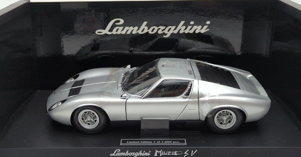 京商 1|18 GORGEOUS COLLECTION Lamborghini Miura P400 SV Silver 08313S