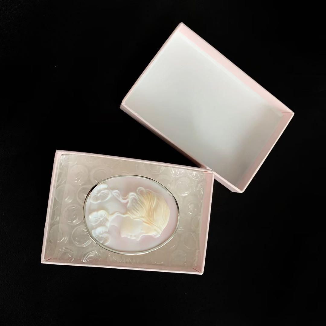 アンティーク カメオ ブローチ シルバー 美品 作者サイン - メルカリ