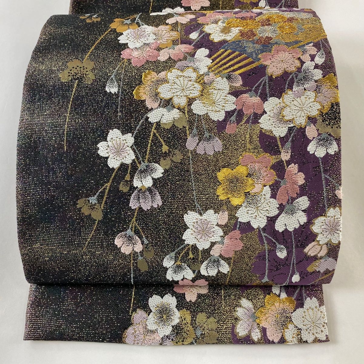 袋帯 美品 秀品 桜 金糸 箔 墨色 六通 正絹 【中古】
