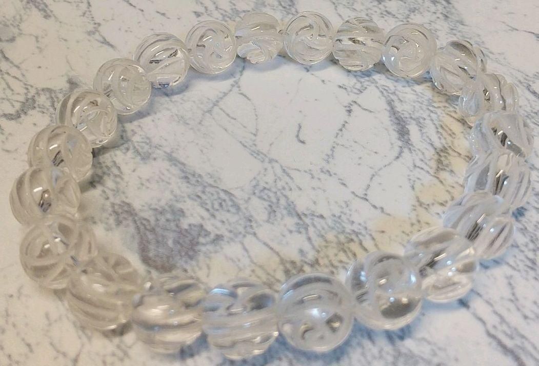 水晶 クリスタルクオーツ ブレスレット 10ｍｍ玉 美しい水流の彫刻 
