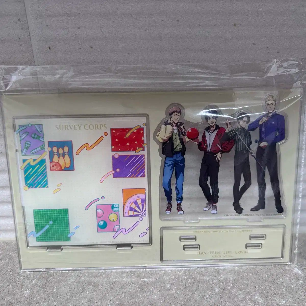 進撃の 巨人 round1 コラボ エルビン リヴァイ 腸 エレン アークスター