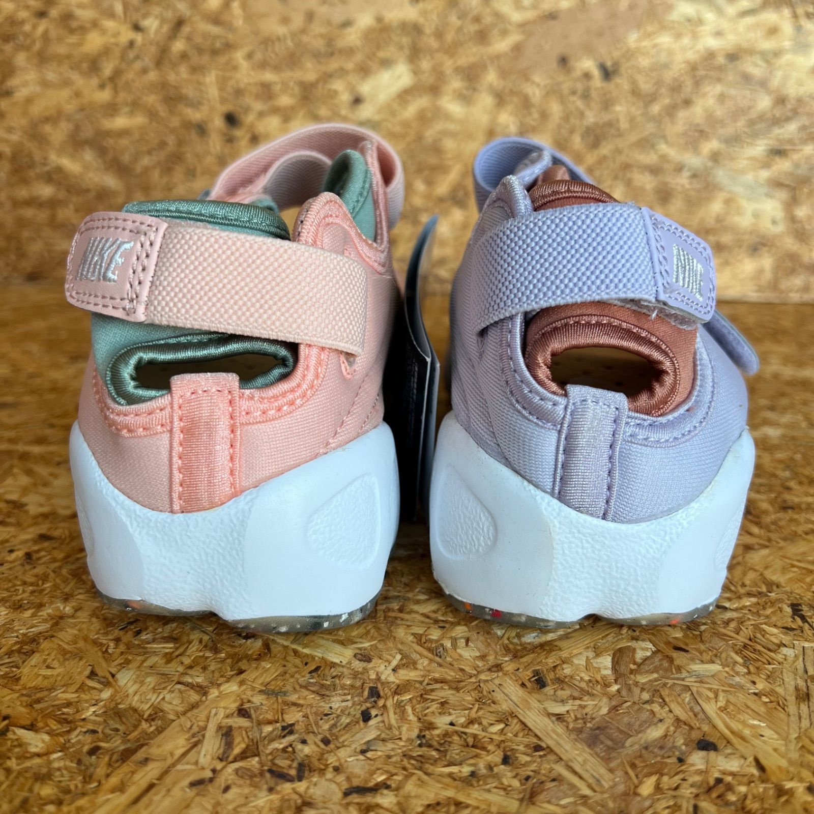 23.0cm / 24.0cm NIKE WMNS AIR RIFT ナイキ ウィメンズ エア