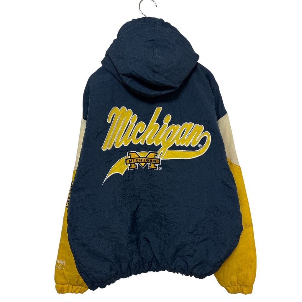 【LOGO 7】 ミシガン大学 カレッジロゴ中綿入アノラックパーカーS-3116 LOGO 7】 ミシガン大学 カレッジロゴ中綿入アノラックパーカーS-3116
