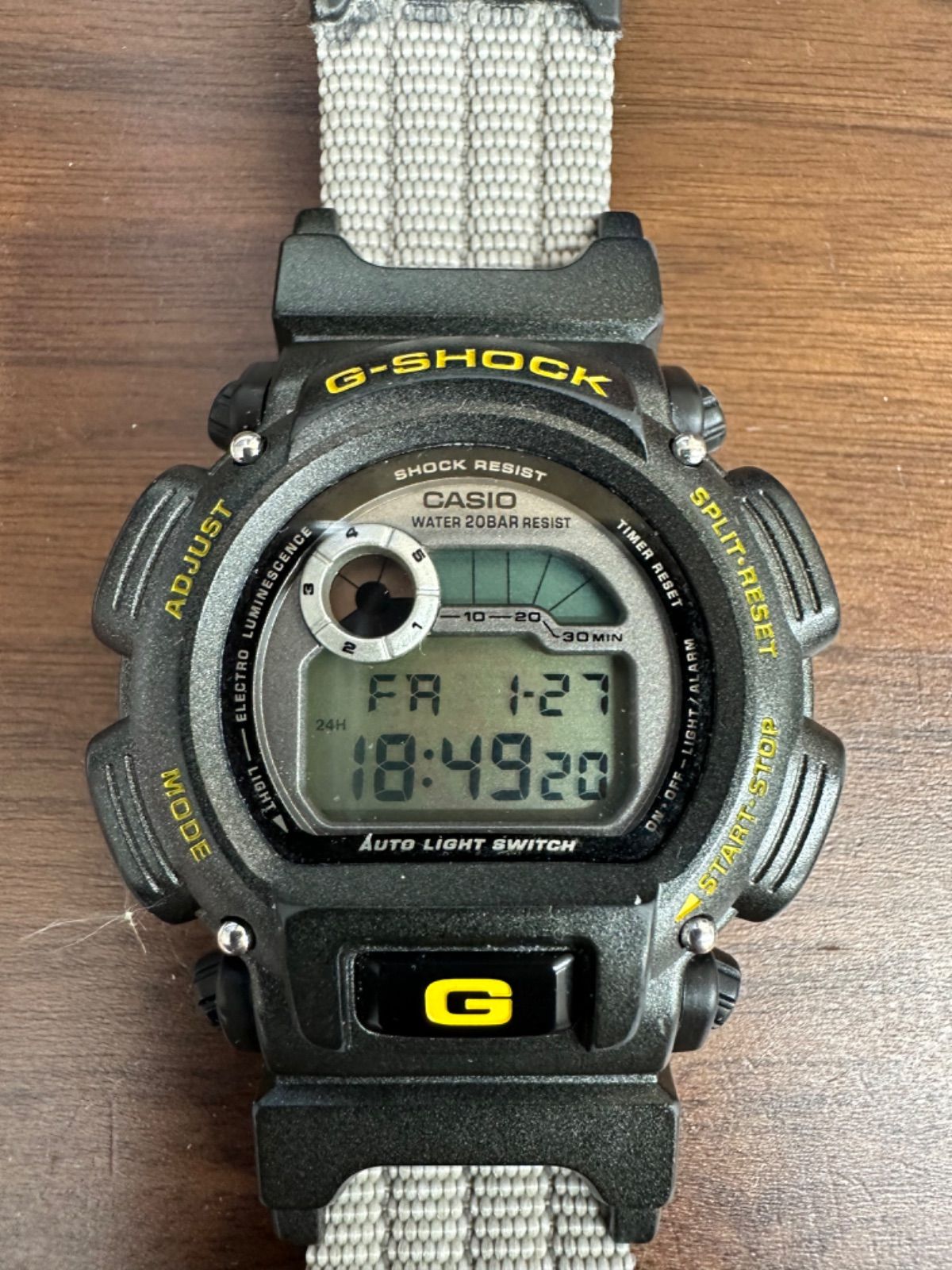 稼働美品】G-SHOCK DW-9000 トリプルクラウンモデル 1647 - メルカリ