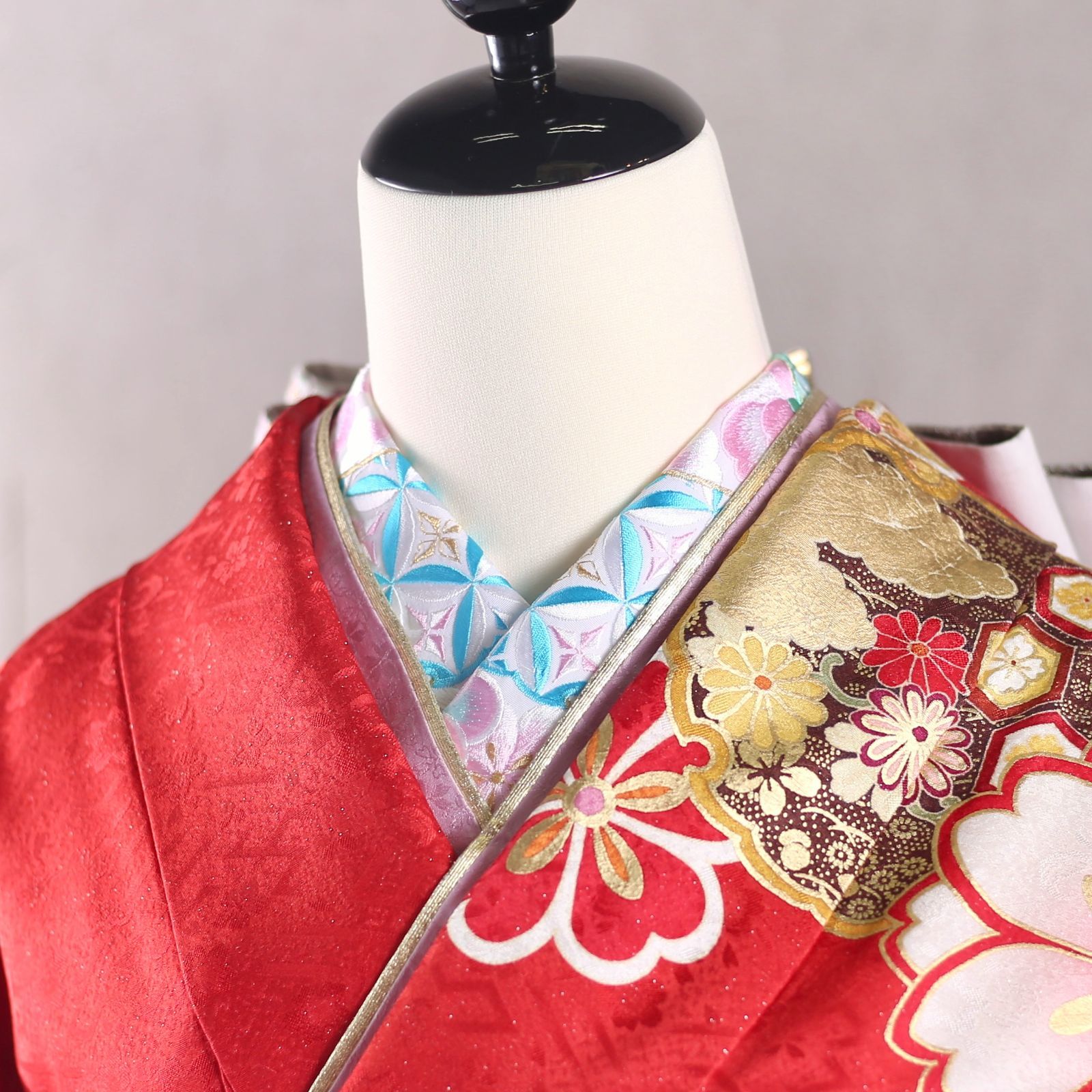 SOUBIEN 振袖セット 白系 オフホワイト 赤 菊 雪輪 桜 笹 花 絵