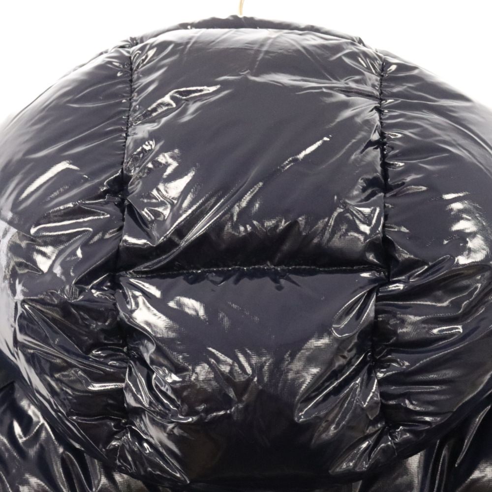 MONCLER (モンクレール) KARAKORUM DOWN JACKET I20911A00149