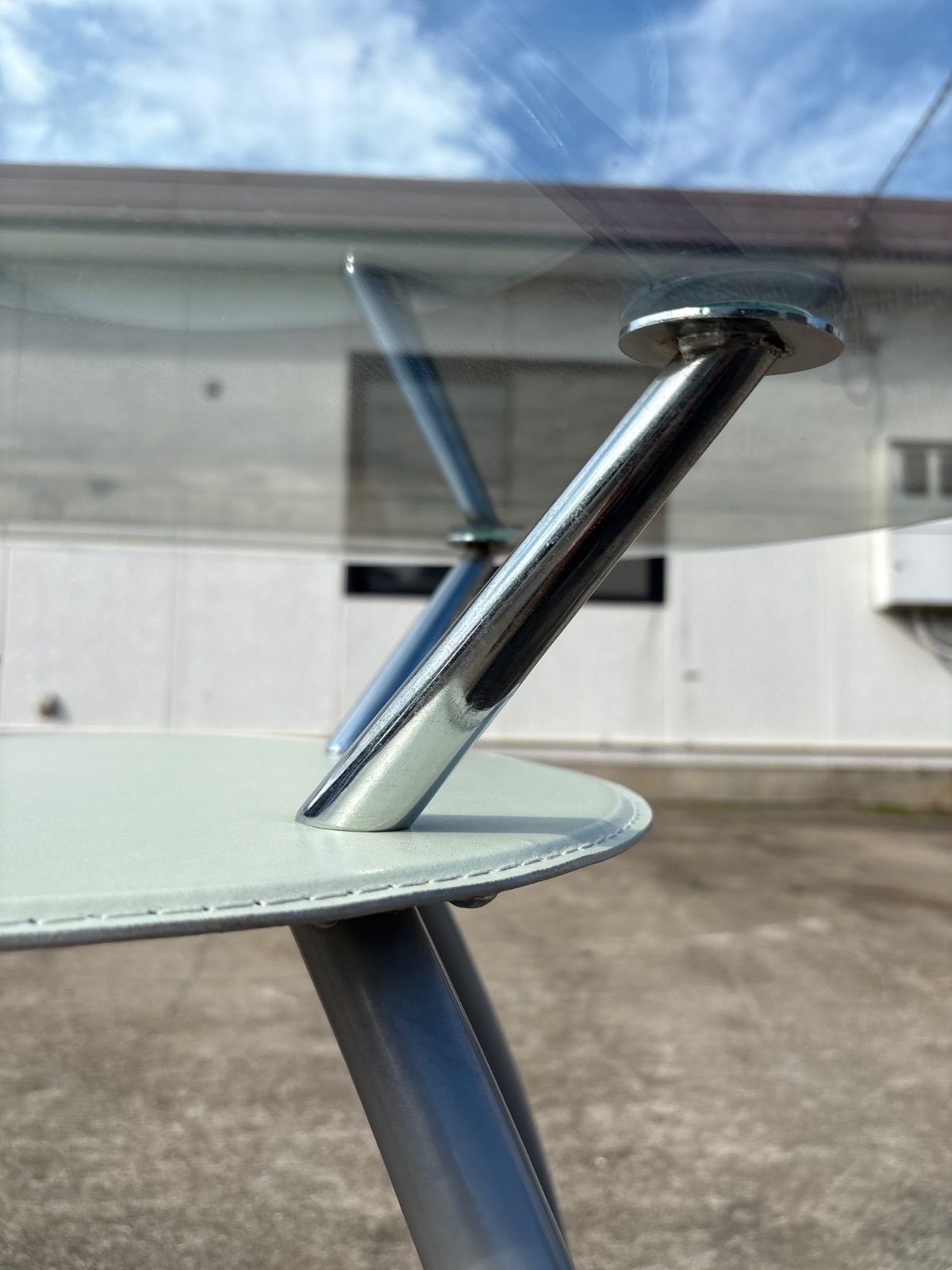 レザー 丸テーブル