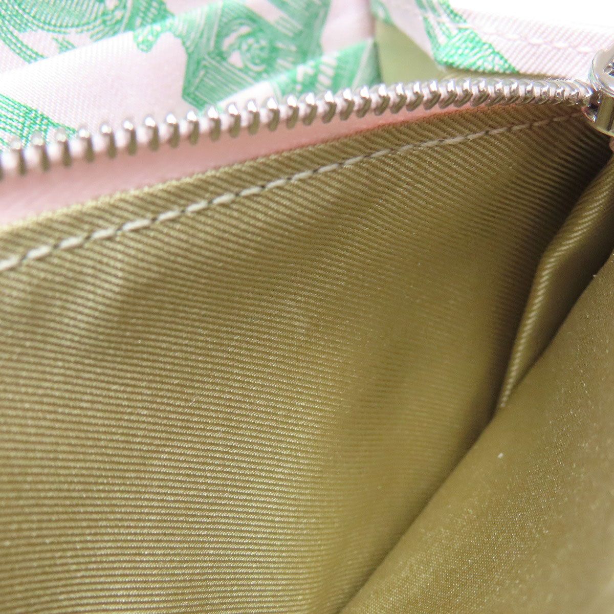 エルメス アザップシルクイン