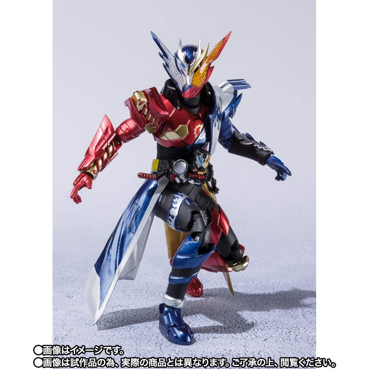 バンダイ(BANDAI) 注文 S.H.Figuarts 仮面ライダービルド クローズ